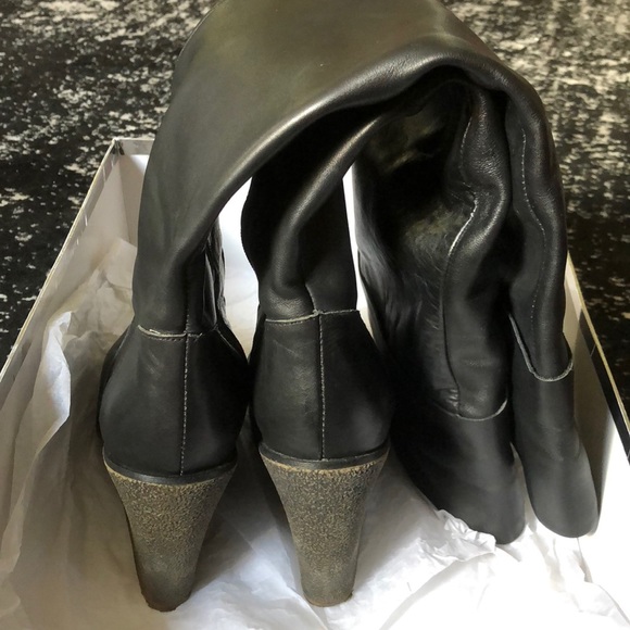 🖤Kelsi Dagger Black Leather Over the Knee Boots! - Picture 5 of 6